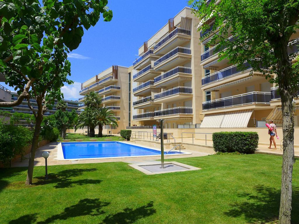 Rentalmar Ventura Village Салоу Екстер'єр фото